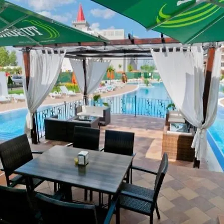 Kamelia Grand Apartments * 써니비치