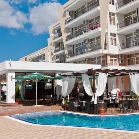Kamelia Grand Apartments * 써니비치