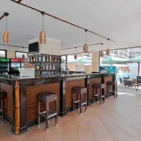 Kamelia Grand Apartments 아파트호텔 *
